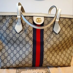 Gucci Ophidia GG Medium Tote
